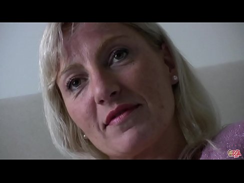 ❤️ Die Mutter, die wir alle gefickt haben ... Lady, benehmen Sie sich! ❤❌ Sex video bei uns de.pornhills-com.ru ❤